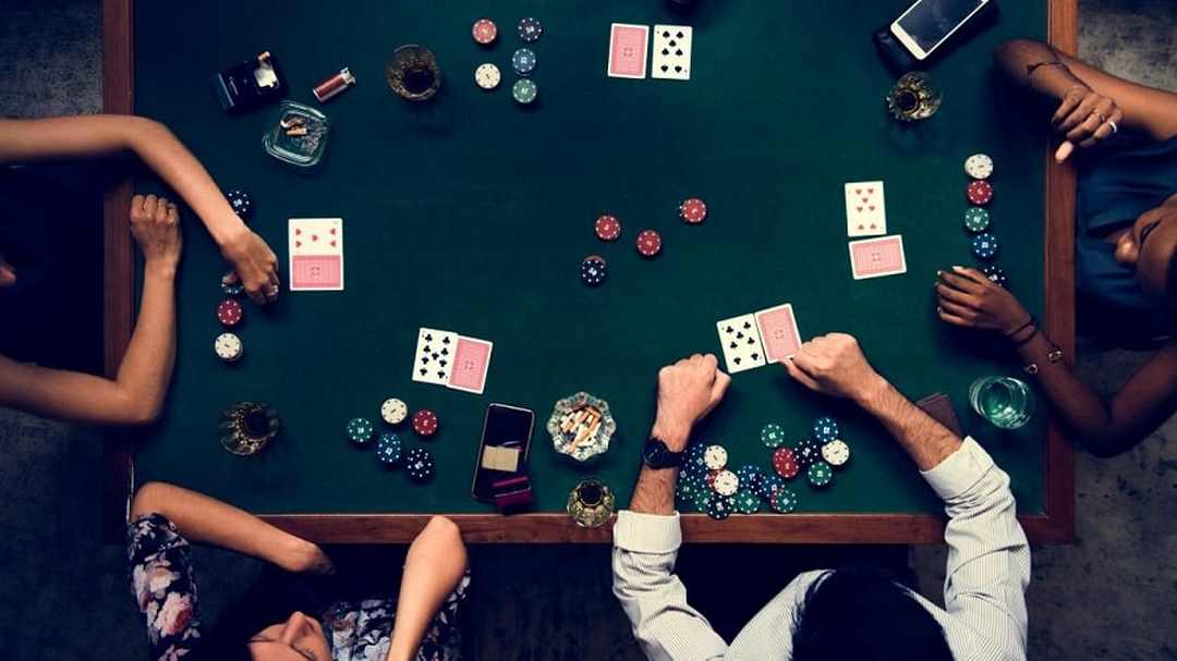 Chơi Poker có khó không?