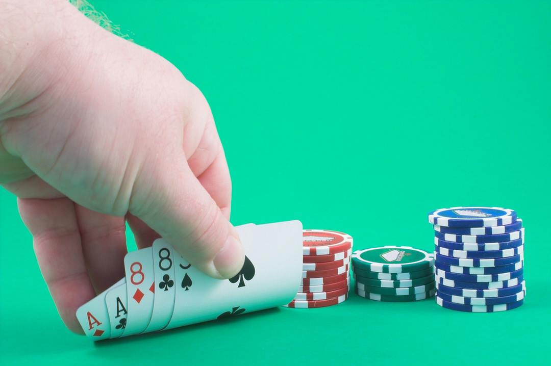 Các giới hạn tiền cược trong Poker